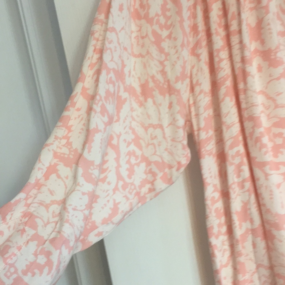Blouse 👚 - Picture 4 of 6